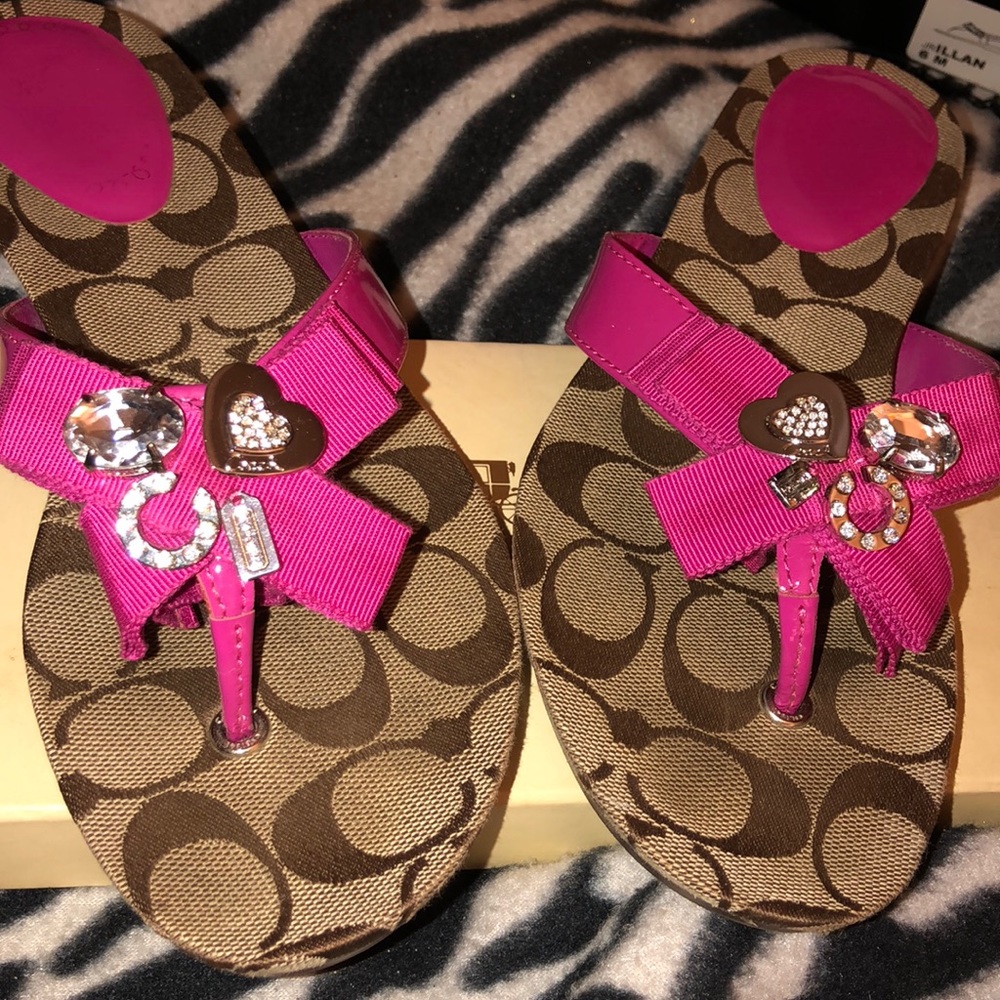 Shoes - Picture 5 of 8